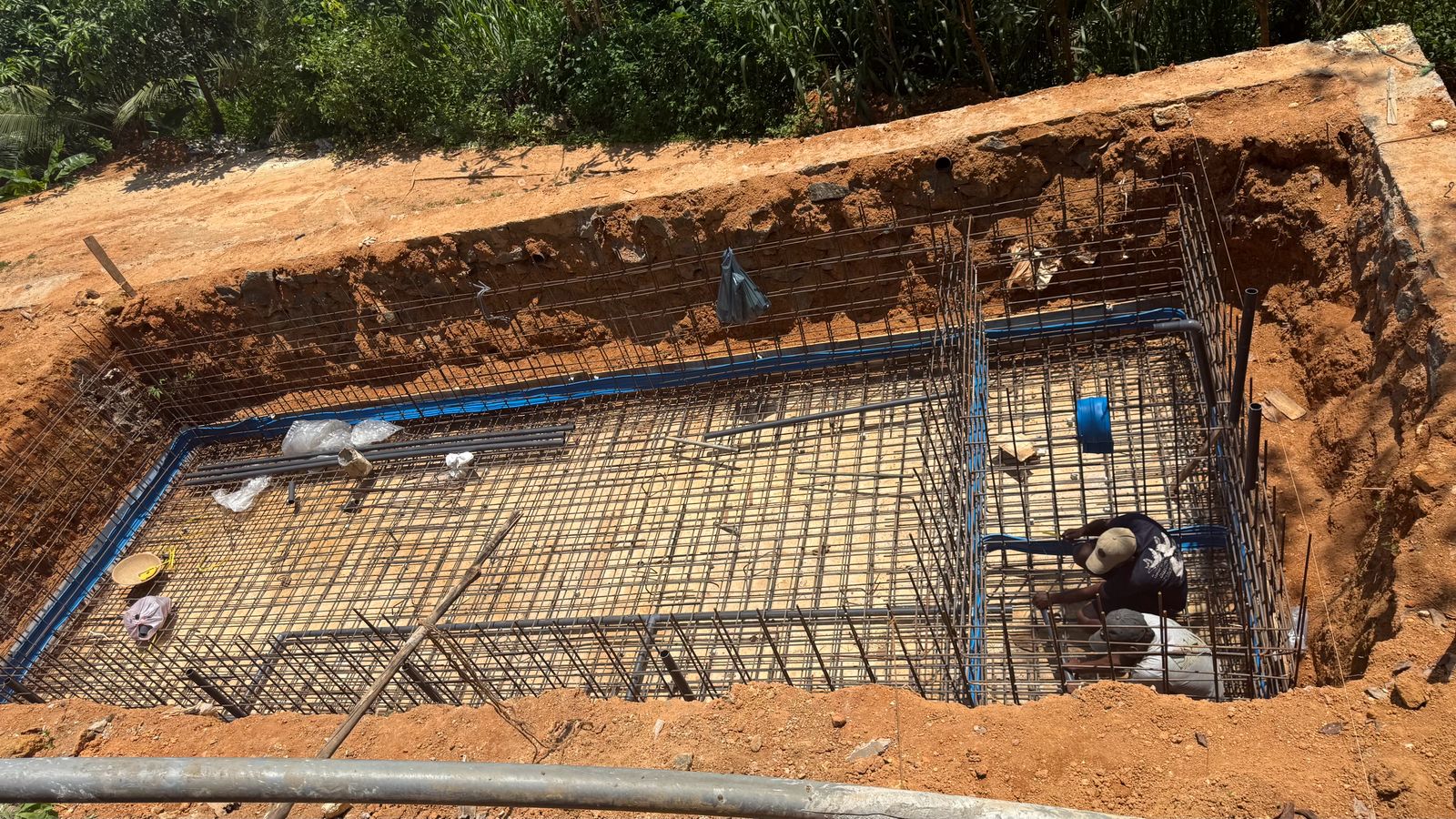 Swimming Pool Construction - image 1